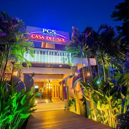Woovo Phuket Kata Hotel Luaran gambar