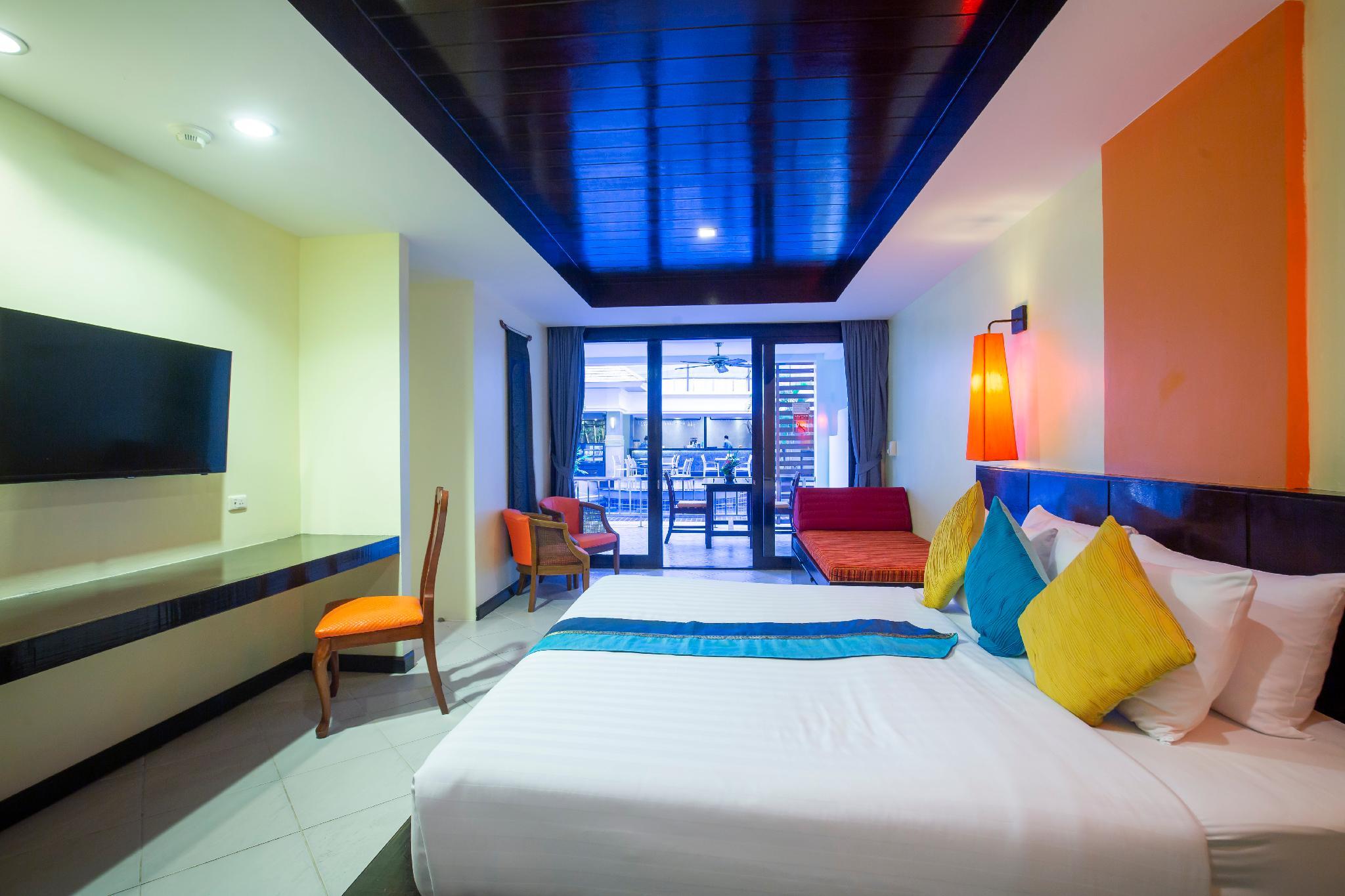 Woovo Phuket Kata Hotel Luaran gambar