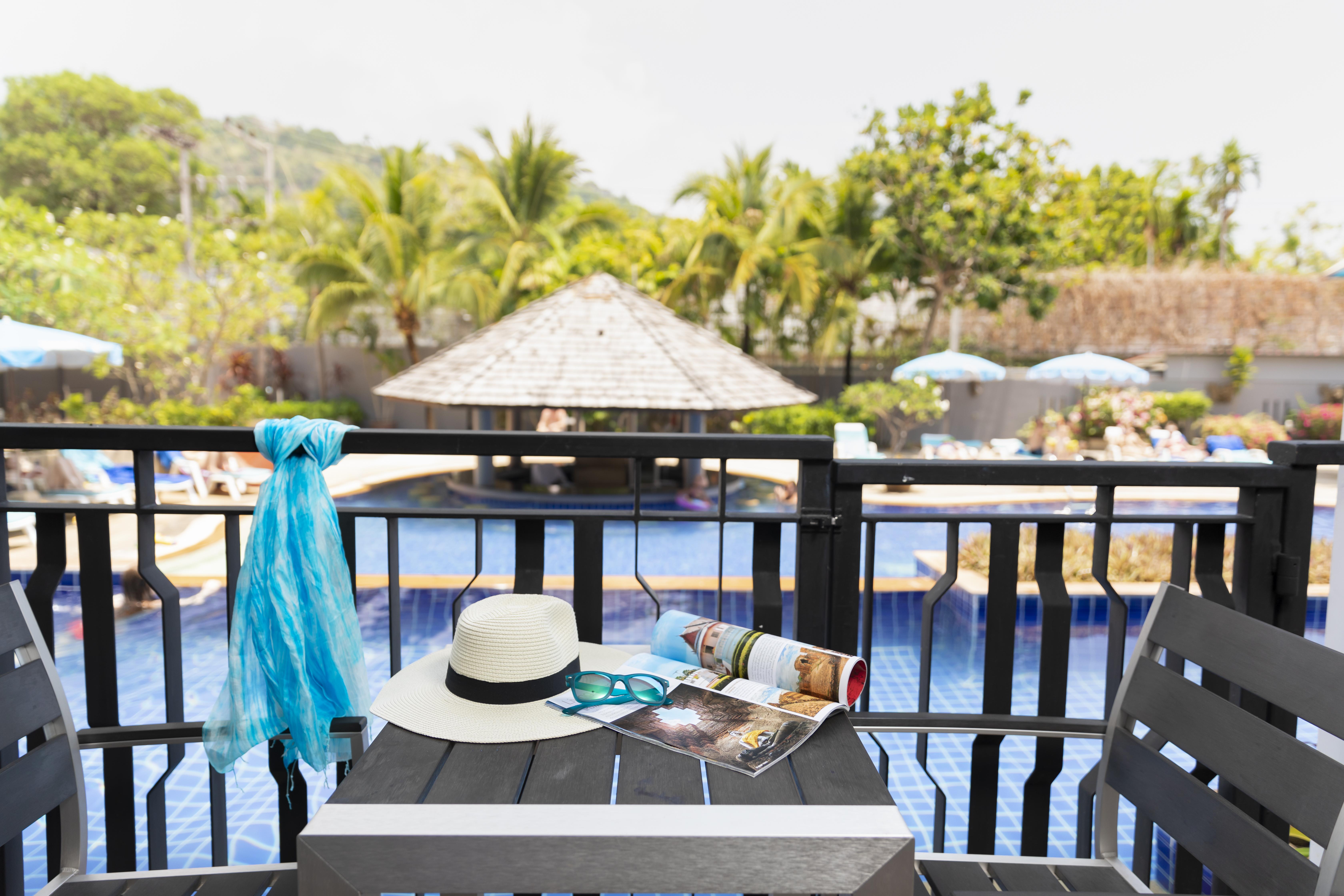 Woovo Phuket Kata Hotel Luaran gambar
