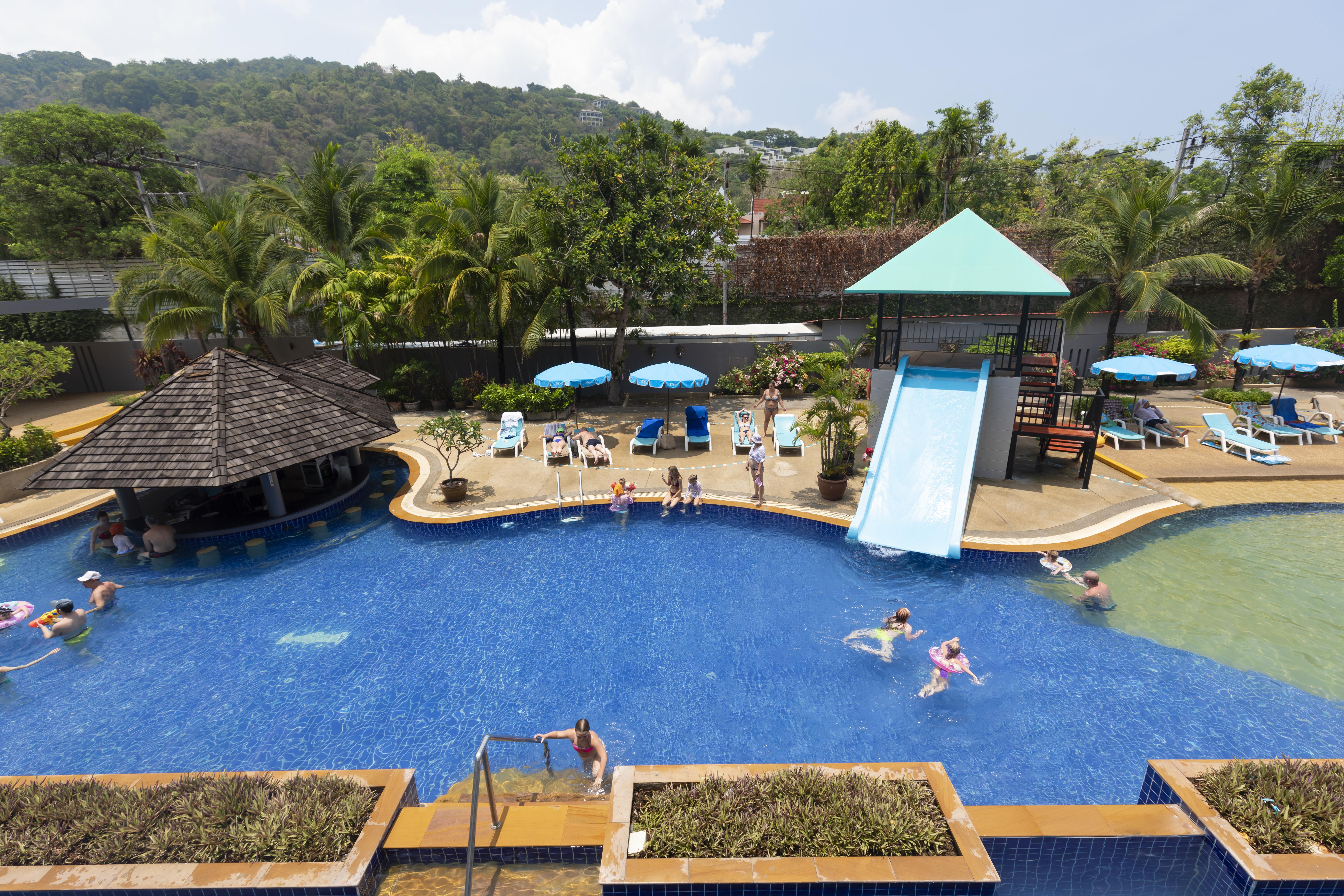 Woovo Phuket Kata Hotel Luaran gambar