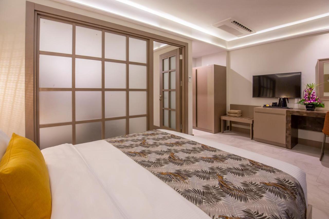 Woovo Phuket Kata Hotel Luaran gambar